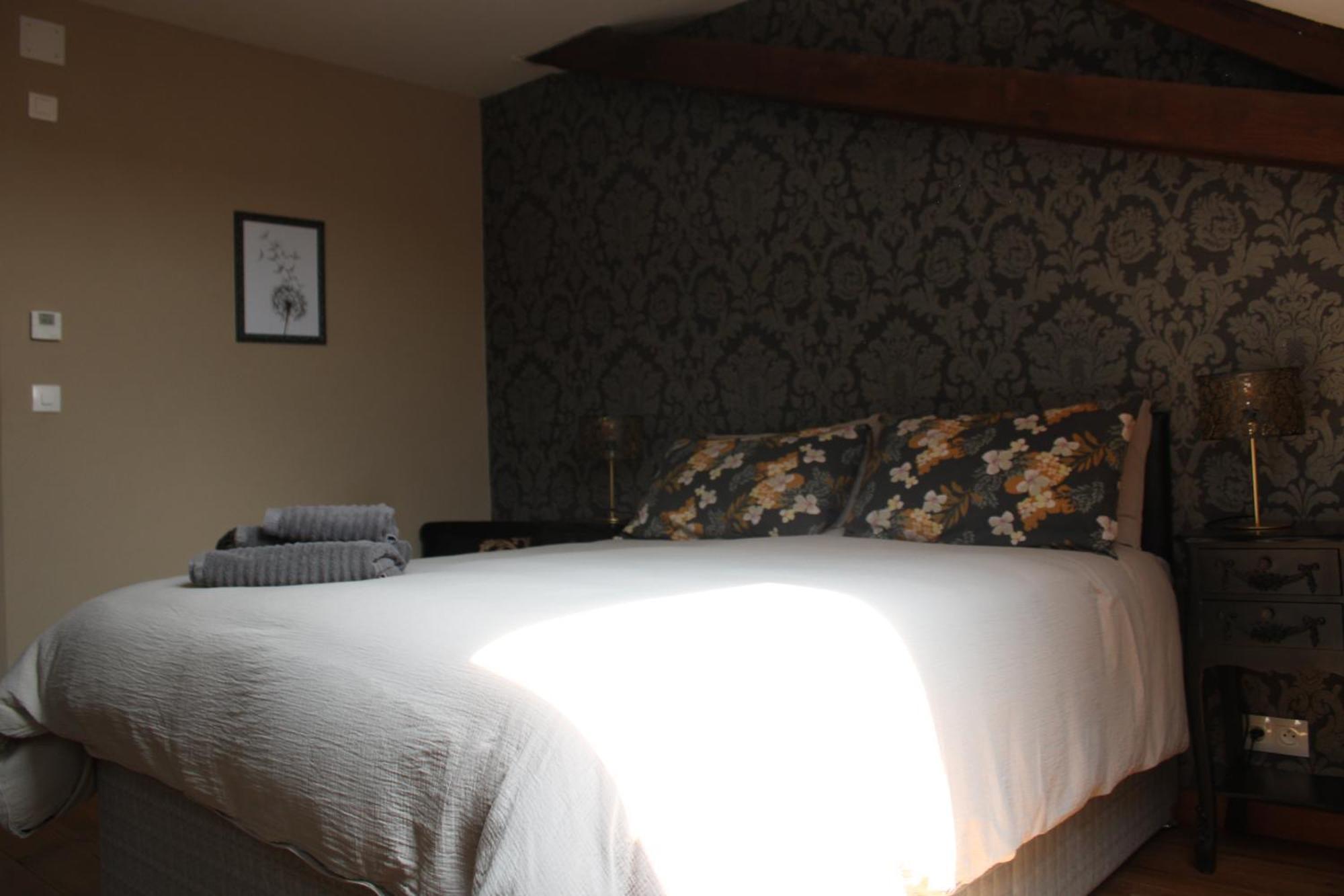 The Alpaca B&B Chalais  Екстер'єр фото